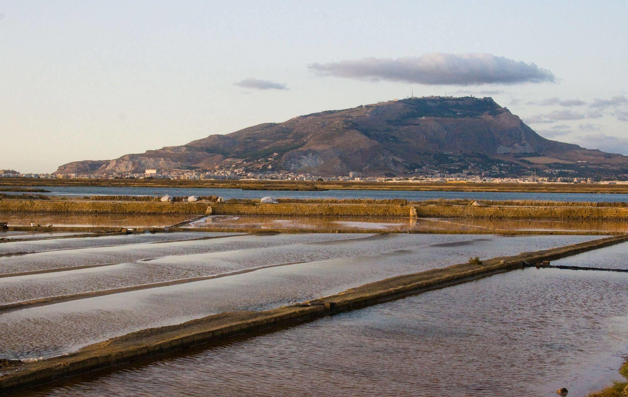 Le Saline Hotel Paceco Εξωτερικό φωτογραφία